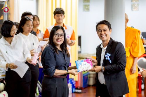 ภาพ No.272578:วันที่ 21 พฤศจิกายน พ.ศ. 2568 รวมพลังเด็กดี V-Star ผู้นำฟื้นฟูศีลธรรมโลก ประจำปี 2568 จังหวัดสุโขทัย ณ ศูนย์ปฏิบัติธรรมสุโขทัย