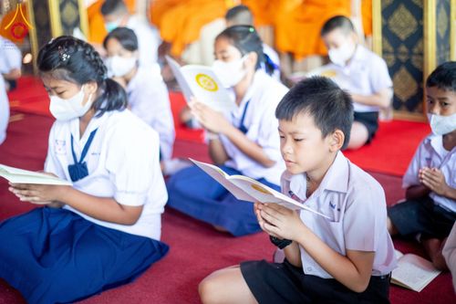 ภาพ No.205044:พิธีทอดผ้าป่าทำนุบำรุงศาสนสถาน ณ วัดบ่อทอง ตำบลคูขวาง อำเภอลาดหลุมแก้ว จังหวัดปทุมธานี ในโครงการธรรมยาตรา กตัญญูบูชา มหาปูชนียาจารย์ พระมงคลเทพมุนี(สด จนฺทสโร) พระผู้ปราบมาร อนุสรณ์สถาน 7 แห่ง ปีที่ 13 วันที่ 30 มกราคม พ.ศ. 2568 