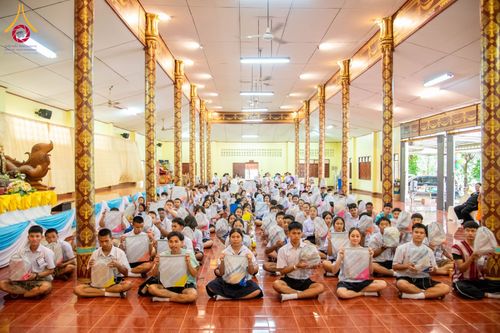 ภาพ No.184198:กิจกรรมวันรวมพลังเด็กดี V-Star จังหวัดตาก ประจำปี 2567  วันที่ 6 ธันวาคม พ.ศ. 2567 ณ วัดดอนเจดีย์ อ.พบพระ จ.ตาก