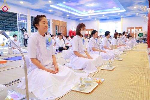 ภาพ No.113653:พิธีถวายภัตตาหารเป็นสังฆทาน แด่คณะพระธรรมยาตรา ปีที่ 12 วันที่ 17 มกราคม พ.ศ. 2567 ณ วัดโบสถ์(บน) บางคูเวียง จ.นนทบุรี