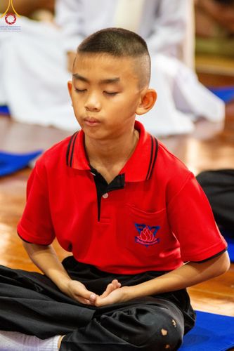 ภาพ No.191989:พิธีทอดผ้าป่าทำนุบำรุงศาสนสถาน ณ วัดสรรเพชญ ต.ยายชา อ.สามพราน จ.นครปฐม ในโครงการธรรมยาตรา กตัญญูบูชา มหาปูชนียาจารย์ พระมงคลเทพมุนี(สด จนฺทสโร) พระผู้ปราบมาร อนุสรณ์สถาน 7 แห่ง ปีที่ 13 วันที่ 9 มกราคม พ.ศ. 2568