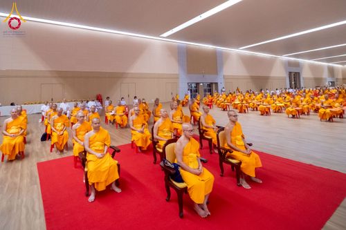 ภาพ No.237857:วันอาทิตย์ที่ 10 สิงหาคม พ.ศ. 2568 พิธีถวายไทยธรรมมุทิตาเปรียญธรรมและบาลีศึกษา ณ ห้องแก้วสารพัดนึก2 วัดพระธรรมกาย ปทุมธานี