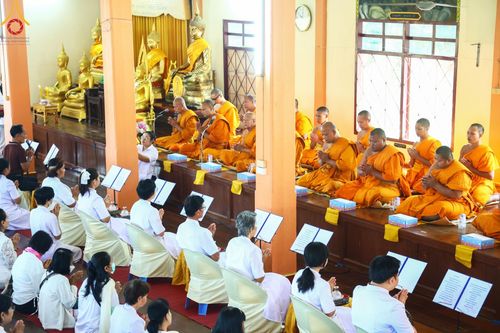 ภาพ No.200404:พิธีทอดผ้าป่าทำนุบำรุงศาสนสถาน ณ วัดผาสุการาม ตำบลบางไทรป่า อำเภอบางเลน จังหวัดนครปฐม ในโครงการธรรมยาตรา กตัญญูบูชา มหาปูชนียาจารย์ พระมงคลเทพมุนี(สด จนฺทสโร) พระผู้ปราบมาร อนุสรณ์สถาน 7 แห่ง ปีที่ 13 วันที่ 22 มกราคม พ.ศ. 2568