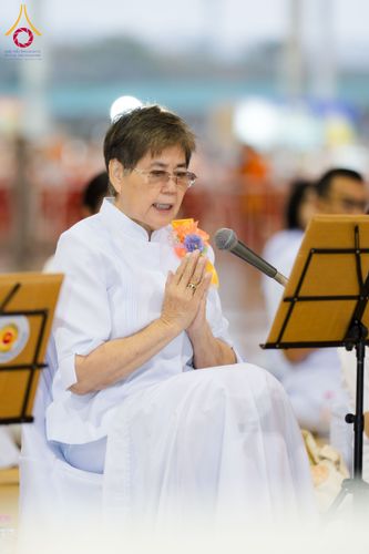 ภาพ No.306208:วันที่ 30 มกราคม พ.ศ. 2569 พิธีถวายภัตตาหารเป็นสังฆทาน แด่พระธรรมยาตรา ณ วัดพระธรรมกาย  จังหวัดปทุมธานี ในโครงการธรรมยาตรา กตัญญูบูชา มหาปูชนียาจารย์ พระมงคลเทพมุนี(สด จนฺทสโร) พระผู้ปราบมาร อนุสรณ์สถาน 7 แห่ง ปีที่ 14