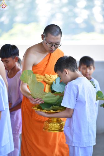 ภาพ No.316742:วันเสาร์ที่ 28 มีนาคม พ.ศ.2569 พิธีปลงผมนาคธรรมทายาท โครงการสามเณรยุวธรรมทายาท รุ่นที่ 34 โครงการสามเณรมัชฌิมธรรมทายาท รุ่นที่ 30 ณ มหารัตนวิหารคด 13 วัดพระธรรมกาย