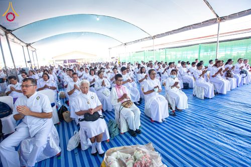 ภาพ No.211553:วันอาทิตย์ที่ 16 มีนาคม พ.ศ. 2568 พิธีทอดผ้าป่าฉลองปทุมเจดีย์ ณ ศูนย์อบรมเยาวชนปัตตานี