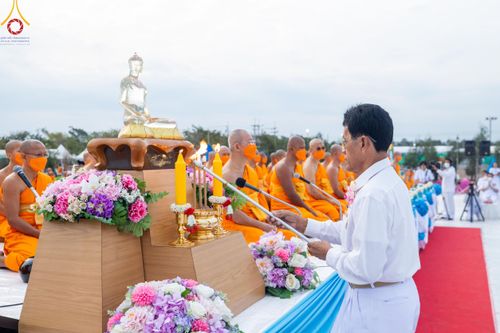 ภาพ No.118496:พิธีตักบาตรพระธรรมยาตรา ปีที่ 12 ณ อนุสรณ์สถานลำดับที่ 5 สถานที่เผยแผ่วิชชาธรรมกายครั้งแรก อนุสรณ์สถานบางปลา จ.นครปฐม วันที่ 25 มกราคม พ.ศ. 2567
