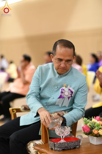 ภาพ No.196076:ผู้ว่าปทุมฯ เปิดงานวันครู ครั้งที่ 69 พ.ศ. 2568 จังหวัดปทุมธานี “เรียนดี มีความสุข : ครูไทยร่วมใจปฏิวัติการศึกษา เด็กฉลาดคิด ฉลาดทำ” ณ วัดพระธรรมกาย - รวมใจระลึกถึงพระคุณบูรพาจารย์ ยกย่องเชิดชูเกียรติผู้ประกอบวิชาชีพทางการศึกษาที่ประกอบคุณงามความดี 