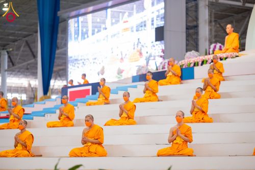 ภาพ No.126654:พิธีบูชาข้าวพระ ในวันอาทิตย์ต้นเดือนที่ 3 มีนาคม พ.ศ. 2567 ณ วัดพระธรรมกาย จ.ปทุมธานี