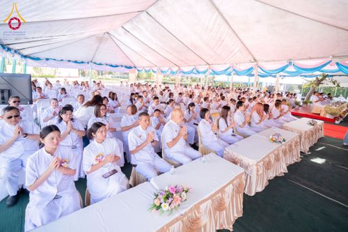 ภาพ No.179872:พิธีทอดกฐินบรมจักรพรรดิ สร้างอุโบสถ 80 ปี บูชาธรรมหลวงพ่อธัมมชโย ณ วัดพระธรรมกายแคลิฟอร์เนีย ประเทศสหรัฐอเมริกา วันอาทิตย์ที่ 10 พฤศจิกายน พ.ศ. 2567