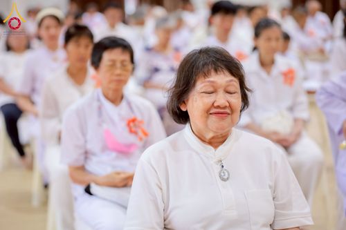 ภาพ No.255062:วันที่ 15 ตุลาคม พ.ศ. 2568 พิธีทอดกฐินสามัคคีประจำปี 2568 บูชาธรรม 81 ปี หลวงพ่อธัมมชโย ณ ศูนย์อบรมเยาวชนกาญจนบุรี