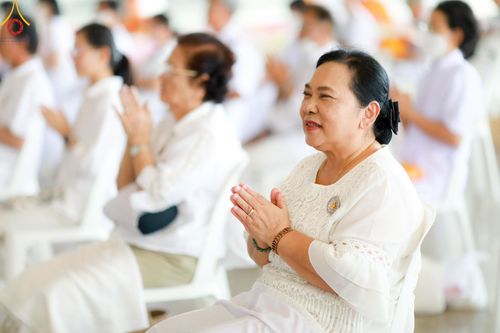 ภาพ No.131620:พิธีร่วมบุญบรรพชาสามเณร 5,000 รูป ณ บ้านแก้วเรือนทองคุณยาย สภาธรรมกายสากล วัดพระธรรมกาย วันเสาร์ที่ 23 มีนาคม พ.ศ. 2567