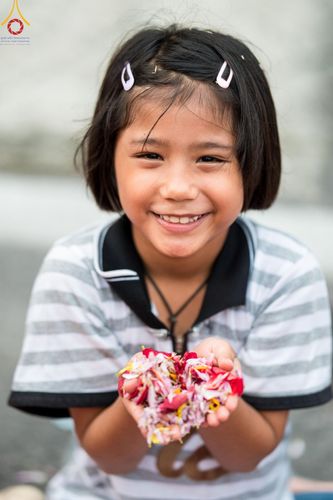 ภาพ No.128227:พิธีอัญเชิญพระบรมสารีริกธาตุ " ใจกลางเมืองนครหาดใหญ่ " เพื่อประดิษฐาน ณ มหารัตนเจดีย์สิริปทุมสวรรค์ (เจดีย์อริยพุทธะ 5 พระองค์) ศูนย์ปฏิบัติธรรมภาคใต้ อ.บางกล่ำ จ.สงขลา  วันที่ 9 มีนาคม พ.ศ.2567 (ชุดที่ 1)