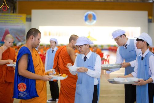 ภาพ No.148010:V.43 ภาพเตรียมงาน ปฎิบัติงาน ของเจ้าหน้าที่ อาสาสมัคร ทุกสถานะ เพื่อความสำเร็จ ในงานวันสมาธิโลก วันอาทิตย์ที่ 4 สิงหาคม พ.ศ.2567