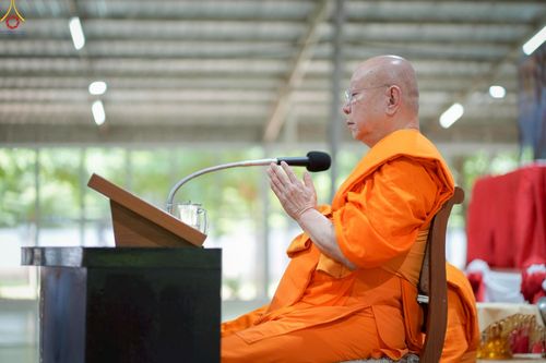 ภาพ No.248298:วันอาทิตย์ที่ 21 กันยายน พ.ศ. 2568 พิธีตักบาตร, พิธีทอดผ้าป่าบำรุงธุดงคสถานล้านนา, พิธีถวายกองทุนการศึกษาพระบาลี, พิธีถวายสลากภัตเป็นสังฆทาน เนื่องในโอกาสครบรอบ 39 ปี ธุดงคสถานล้านนา ณ ธุดงคสถานล้านนา อ.สันทราย จ.เชียงใหม่