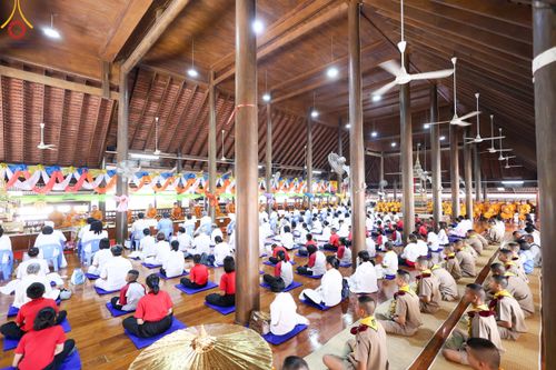 ภาพ No.191995:พิธีทอดผ้าป่าทำนุบำรุงศาสนสถาน ณ วัดสรรเพชญ ต.ยายชา อ.สามพราน จ.นครปฐม ในโครงการธรรมยาตรา กตัญญูบูชา มหาปูชนียาจารย์ พระมงคลเทพมุนี(สด จนฺทสโร) พระผู้ปราบมาร อนุสรณ์สถาน 7 แห่ง ปีที่ 13 วันที่ 9 มกราคม พ.ศ. 2568