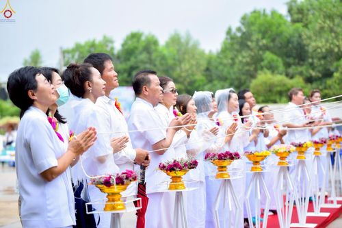 ภาพ No.249977:วันอังคารที่ 30 กันยายน พ.ศ. 2568 พิธีตอกเสามงคลต้นแรกอาคารเศรษฐีถาวร ที่พักผู้มาปฏิบัติธรรม ณ ศูนย์ปฏิบัติธรรมจันทบุรี