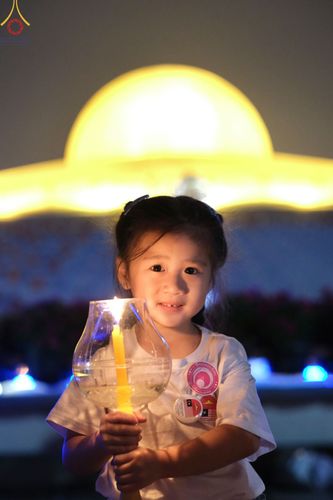 ภาพ No.77224:พิธีจุดมาฆประทีป ในวันมาฆบูชา อาทิตย์ต้นเดือนที่ 6 มีนาคม พ.ศ. 2566 ณ วัดพระธรรมกาย อ.คลองหลวง จ.ปทุมธานี