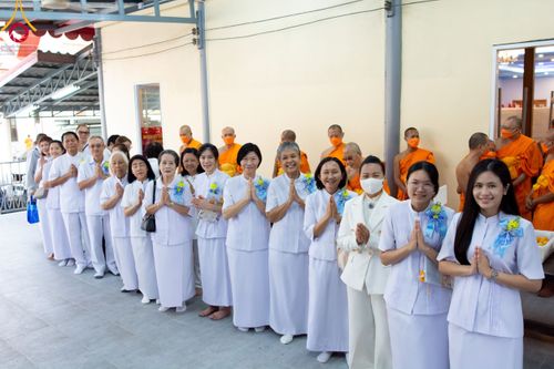 ภาพ No.113659:พิธีถวายภัตตาหารเป็นสังฆทาน แด่คณะพระธรรมยาตรา ปีที่ 12 วันที่ 17 มกราคม พ.ศ. 2567 ณ วัดโบสถ์(บน) บางคูเวียง จ.นนทบุรี