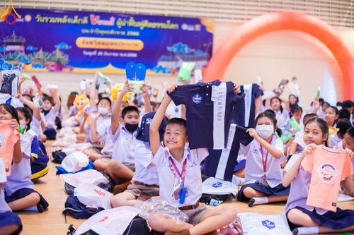 ภาพ No.103668:วันรวมพลังเด็กดี V-star ผู้นำฟื้นฟูศีลธรรมโลก จังหวัดสมุทรปราการ วันพุธที่ 20 ธันวาคม พ.ศ. 2566 ณ เมืองโบราณ จ.สมุทรปราการ