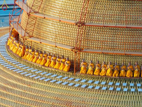 ภาพ No.194526:พิธีปฐมเริ่มสุวรรณรังสรรค์มหาธรรมกายเจดีย์ วันจันทร์ที่ 13 มกราคม พ.ศ. 2568 ณ มหาธรรมกายเจดีย์ วัดพระธรรมกาย จ.ปทุมธานี