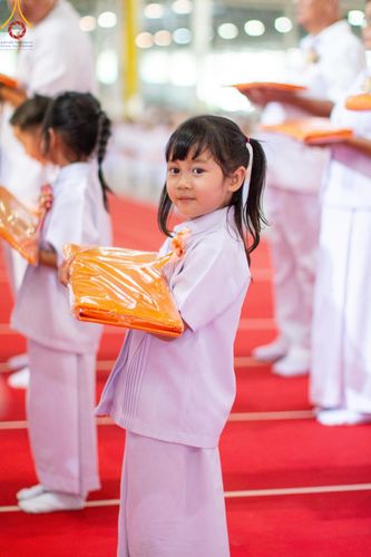 ภาพ No.160153:พิธีทอดผ้าป่าสมทบกฐินวัดพระธรรมกาย และสมทบกฐิน 30,000 วัดทั่วไทย ครั้งที่ 3 ณ สภาธรรมกายสากล วัดพระธรรมกาย วันพฤหัสบดีที่ 10 ตุลาคม พ.ศ. 2567