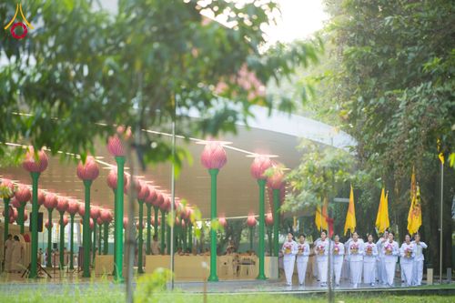 ภาพ No.244565:วันเสาร์ที่ 6 กันยายน พ.ศ. 2568 พิธีเวียนประทักษิณ และวันทาสีมาของนาคธรรมทายาท โครงการอุปสมบทหมู่บูชาธรรมครบรอบ 108 ปี วันครูผู้ค้นพบวิชชาธรรมกาย ณ โบสถ์พระไตรปิฎก วัดพระธรรมกาย