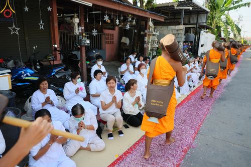 ภาพ No.113136:พิธีต้อนรับพระธรรมยาตรา ปีที่ 12 วันที่ 15 มกราคม พ.ศ. 2567 ณ วัดโบสถ์บน จ.นนทบุรี