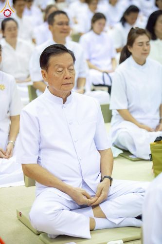 ภาพ No.222798:วันอาทิตย์ต้นเดือนที่ 4 พฤษภาคม พ.ศ. 2568 พิธีบูชาข้าวพระ ณ สภาธรรมกายสากล วัดพระธรรมกาย