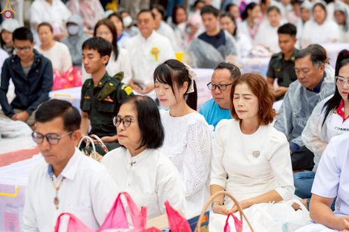 ภาพ No.245279:วันอาทิตย์ที่ 14 กันยายน พ.ศ. 2568 ตักบาตรพระ 555 รูป มหากุศล  น้อมถวายเป็นพุทธบูชา ณ หอนาฬิกาเบตง อ.เบตง จ.ยะลา