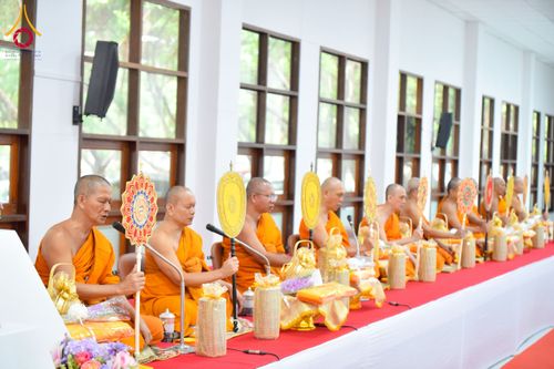 ภาพ No.227113:วันอังคารที่ 3 มิถุนายน พ.ศ. 2568 นายอำเภอคลองหลวง นำพสกนิกรรวมใจภักดิ์ สมเด็จพระนางเจ้าฯ พระบรมราชินี เนื่องในโอกาสวันเฉลิมพระชนมพรรษา ณ อาคารปลูกศรัทธา 2 วัดพระธรรมกาย อ.คลองหลวง จ.ปทุมธานี