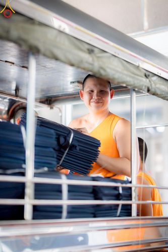 ภาพ No.220607:วันที่ 22 - 25 เมษายน พ.ศ. 2568 การต้อนรับพักค้างพระสังฆาธิการ และการเก็บงานพักค้าง เพื่องานวันคุ้มครองโลก ณ วัดพระธรรมกาย