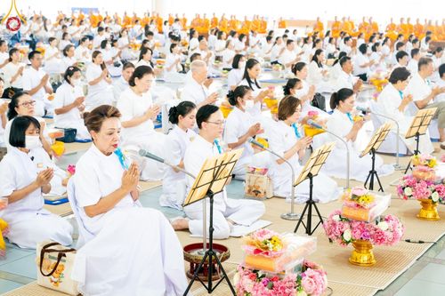 ภาพ No.157699:พิธีถวายภัตตาหารเมนูสวรรค์ ในพรรษาแห่งการเข้าถึงธรรม วันเสาร์ที่ 28 กันยายน พ.ศ. 2567 ณ หอฉันคุณยายอาจารย์ฯ วัดพระธรรมกาย