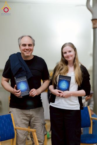 ภาพ No.232696:วันเสาร์ที่ 5 กรกฎาคม พ.ศ. 2568 Candlelight meditation & Vigil พิธีจุดเทียนให้สว่าง สู่ทางสงบ ณ วัดพระธรรมกายนอร์ธสวีเดน