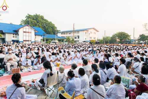 ภาพ No.116070:พิธีตักบาตรพระธรรมยาตรา ณ อนุสรณ์สถานลำดับที่ 4 สถานที่เกิดด้วยกายธรรม วัดโบสถ์(บน) จ.นนทบุรี วันที่ 21 มกราคม พ.ศ. 2567