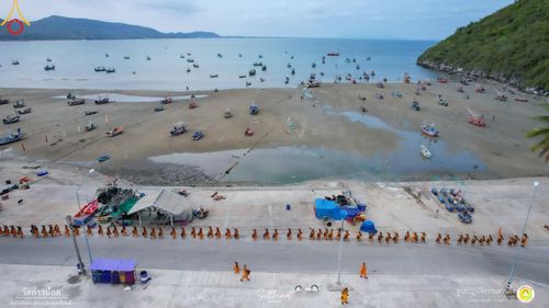 ภาพ No.93811:กิจกรรมสามเณร ศูนย์ปฏิบัติธรรมสวนผึ้ง จ.ราชบุรี ในโครงการบรรพชาสามเณรฟื้นฟูพระพุทธศาสนาทั่วไทย