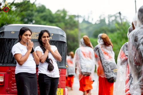 ภาพ No.226280:วันที่ 7-10 พฤษภาคม พ.ศ. 2568 โครงการเดินธรรมยาตรา สยาม-ลังกา ธรรมยาตรา ฉลองเทศกาลวิสาขบูชาแห่งชาติ ศรีลังกา บูชาธรรม 81 ปี หลวงพ่อธัมมชโย เมืองนูวราอิลิยา ประเทศศรีลังกา