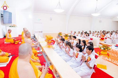 ภาพ No.175042:พิธีทอดกฐิน วัดพระธรรมกายซิลิคอนวัลเลย์ มลรัฐแคลิฟอร์เนีย ประเทศสหรัฐอเมริกา บูชาธรรม 80 ปี หลวงพ่อธัมมชโย โดยคณะศิษยานุศิษย์วัดพระธรรมกาย วันที่ 27 ตุลาคม พ.ศ. 2567