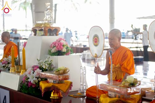 ภาพ No.315402:วันที่ 20 มีนาคม พ.ศ. 2569 พิธีเจริญพระพุทธมนต์ เนื่องในวาระอายุวัฒนมงคล 75 ปี พระเดชพระคุณพระภาวนาธรรมวิเทศ วิ. (ภูเบศ ฌานาภิญโญ) ผู้ช่วยเจ้าอาวาสวัดพระธรรมกาย และเจ้าอาวาสวัดพระธรรมกายเบเนลักซ์ ประเทศเบลเยียม  ณ หอฉันคุณยายอาจารย์ฯ วัดพระธรรมกาย