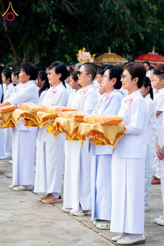 ภาพ No.300710:วันที่ 22 มกราคม พ.ศ. 2569 พิธีทอดผ้าป่าทำนุบำรุงศาสนสถาน ณ วัดบางช้างใต้ อ.สามพราน จ.นครปฐม ในโครงการธรรมยาตรา กตัญญูบูชา มหาปูชนียาจารย์ พระมงคลเทพมุนี(สด จนฺทสโร) พระผู้ปราบมาร อนุสรณ์สถาน 7 แห่ง ปีที่ 14