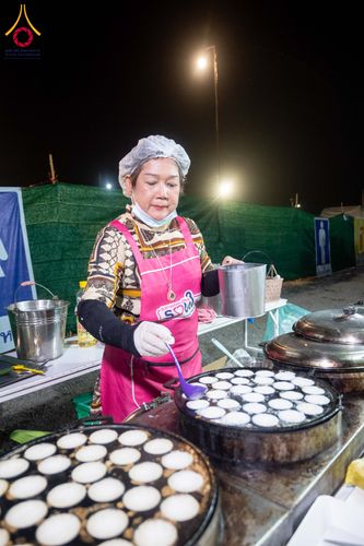 ภาพ No.300116:วันที่ 22 มกราคม พ.ศ. 2569 พิธีถวายภัตตาหารเป็นสังฆทาน แด่พระธรรมยาตรา ณ อนุสรณ์สถานบางปลา วัดบางปลา อำเภอบางเลน จังหวัดนครปฐม ในโครงการธรรมยาตรา กตัญญูบูชา มหาปูชนียาจารย์ พระมงคลเทพมุนี(สด จนฺทสโร) พระผู้ปราบมาร อนุสรณ์สถาน 7 แห่ง ปีที่ 14