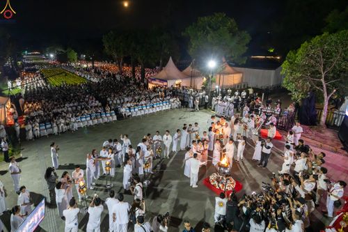 ภาพ No.331957:วันอาทิตย์ที่ 31 พฤษภาคม พ.ศ. 2569 สมาคมมหานิกายอินโดนีเซีย (MBMI) , สมาคมวาลูบี้ (WALUBI) , มูลนิธิธรรมกาย , การท่องเที่ยวและการบินแห่งอินโดนีเซีย (injourney destinations) , สหภาพพระธรรมทูตไทยในอินโดนีเซีย-แอฟริกา และเครือข่าย คณะสงฆ์มหายาน , วัชรยาน แล