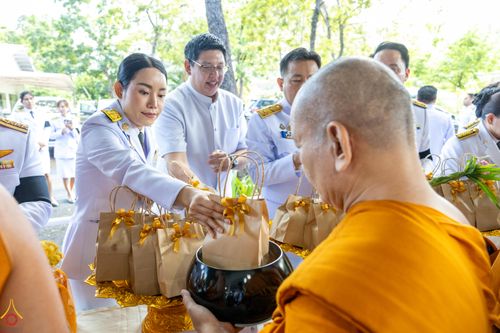 ภาพ No.335946:วันพุธที่ 17 มิถุนายน พ.ศ.2569 พิธีบำเพ็ญกุศลทักษิณานุปทานสัตตมวาร (ครบ 7 วัน) อุทิศถวายพระกุศล แด่สมเด็จพระเจ้าลูกเธอ เจ้าฟ้ากรมหลวงราชสาริณีสิริพัชร มหาวัชรราชธิดา ณ วัดพระธรรมกาย จังหวัดปทุมธานี