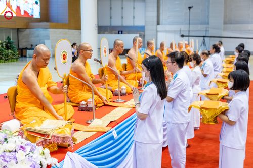 ภาพ No.90662:พิธีบำเพ็ญกุศลสวดพระอภิธรรม อุบาสกถาวร พรหมถาวร (อุบาสกผู้ปั้นพระ) วันอาทิตย์ที่ 15 ตุลาคม พ.ศ. 2566 ณ ห้องแก้วสารพัดนึก 1 สภาธรรมกายสากล วัดพระธรรมกาย จ.ปทุมธานี