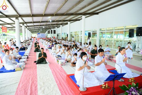 ภาพ No.81196:พิธีถวายสังฆทานแด่คณะสงฆ์ 323 วัด พิธีมอบกองทุนหนุนแรงใจช่วยครูใต้ และพิธีทำบุญอุทิศส่วนกุศลแด่ผู้วายชนม์ในเหตุการณ์ความไม่สงบ ๔ จังหวัดชายแดนภาคใต้  ปีที่ 19 ครั้งที่ 162 วันเสาร์ที่ 27 พฤษภาคม พ.ศ. 2566 ณ ศูนย์ปฏิบัติธรรมภาคใต้ อ.บางกล่ำ จ.สงขลา