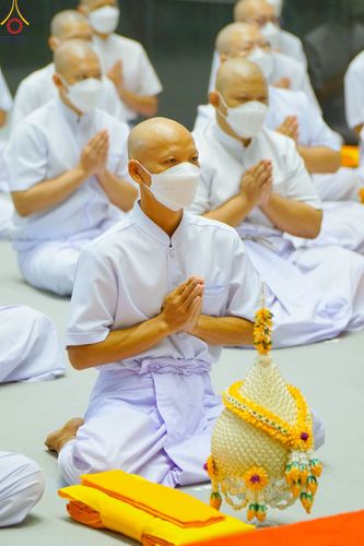 ภาพ No.82712:พิธีเวียนประทักษิณ, พิธีวันทาเจดีย์ ณ มหาธรรมกายเจดีย์  พิธีบรรพชาหมู่พระพี่เลี้ยงเข้าพรรษา, ธรรมทายาทอุดมศึกษา รุ่นที่ 50(ภาคฤดูฝน) และธรรมทายาทพุทธศาสตร์สากล รุ่นที่ 7 (ภาคฤดูฝน) วันเสาร์ที่ 17 มิถุนายน พ.ศ. 2566 ณ  โบสถ์พระไตรปิฎก วัดพระธรรมกาย จ.ปทุม