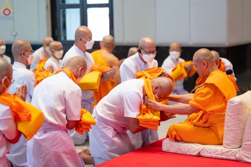 ภาพ No.83458:พิธีบรรพชาอุปสมบทหมู่ธรรมทายาทนานาชาติ (ภาคภาษาจีน) รุ่นที่ 18 ณ โบสถ์พระไตรปิฎก วัดพระธรรมกาย จ.ปทุมธานี วันเสาร์ที่ 15 กรกฎาคม 2566