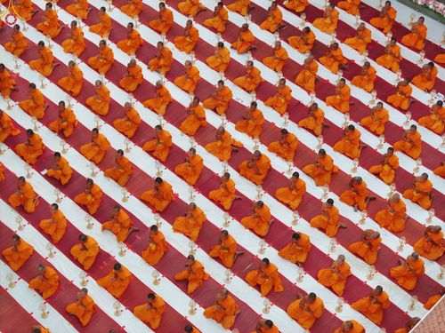 ภาพ No.294003:วันที่ 14 มกราคม พ.ศ. 2569 พิธีจุดประทีปถวายเป็นพุทธบูชา และบูชาธรรมมหาปูชนียาจารย์  ณ วัดสองพี่น้อง ต.ต้นตาล อ.สองพี่น้อง จ.สุพรรณบุรี ในโครงการธรรมยาตรา กตัญญูบูชา มหาปูชนียาจารย์ พระมงคลเทพมุนี(สด จนฺทสโร) พระผู้ปราบมาร อนุสรณ์สถาน 7 แห่ง ปีที่ 14