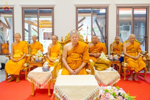 ภาพ No.336237:วันจันทร์ที่ 22 มิถุนายน พ.ศ.2569 พิธีอัญเชิญพระธรรมกาย และบรรจุพระบรมสารีริกธาตุ  ภายในเกศดอกบัวตูม องค์พระประธาน ณ อาคารสมปรารถนา วัดกลางธนรินทร์ ต.บ้านแป้ง อ.พรหมบุรี จ.สิงห์บุรี