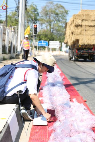 ภาพ No.105848:V.2 ทุ่มเท การเตรียมงาน เก็บงาน การรับบุญของเจ้าหน้าที่หน่วยงานต่างๆ เพื่อโครงการธรรมยาตรา กตัญญูบูชามหาปูชนียาจารย์ พระมงคลเทพมุนี (สด จนฺทสโร) พระผู้ปราบมาร อนุสรณ์สถาน 7 แห่ง ปีที่ 12 ระหว่างวันที่ 2 - 31 มกราคม พ.ศ.2567